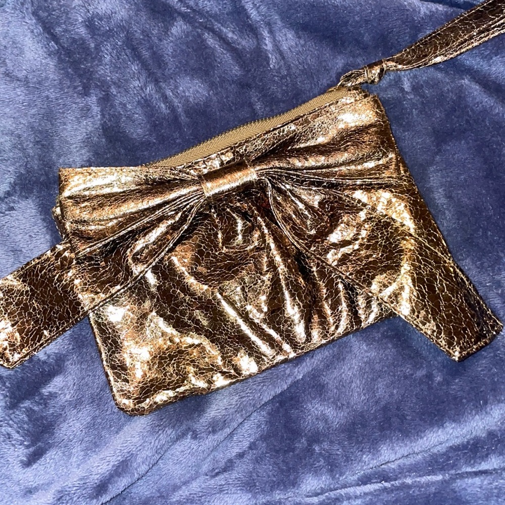 Small bronze bag